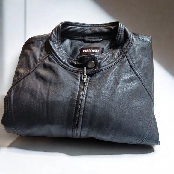 Vintage Danier Soft Dark Brown Women's Moto Style Biker Leather Jacket Size M - Picture 15 of 15